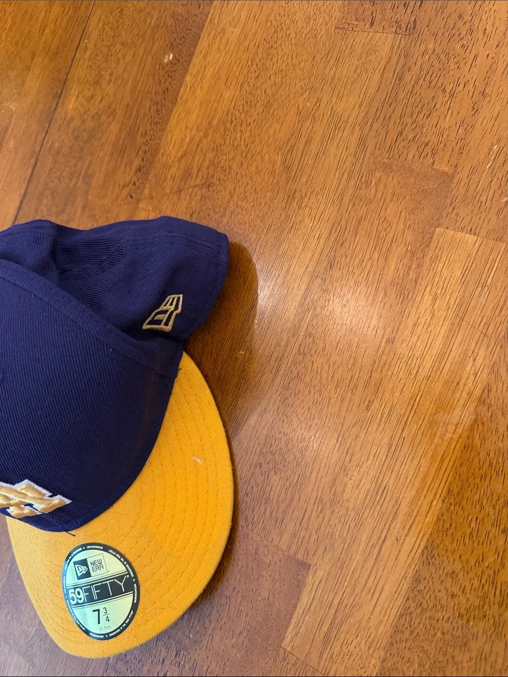 Uh New Era LA Dodgers Two-Tone Royal Blue and Gold Fitted 7 3/4